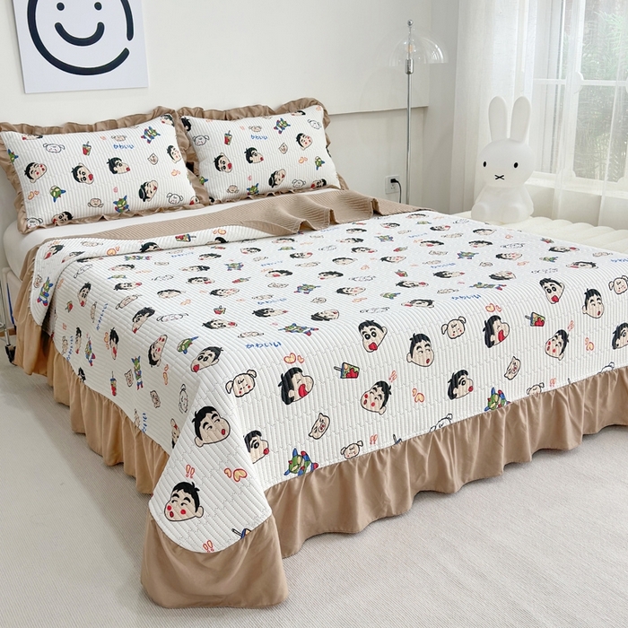 91家纺网 家纺一手货源 找家纺 赛琳 2026新款水洗棉花边床盖单件床盖四季通用夹棉床盖 床盖单件 萌趣小新