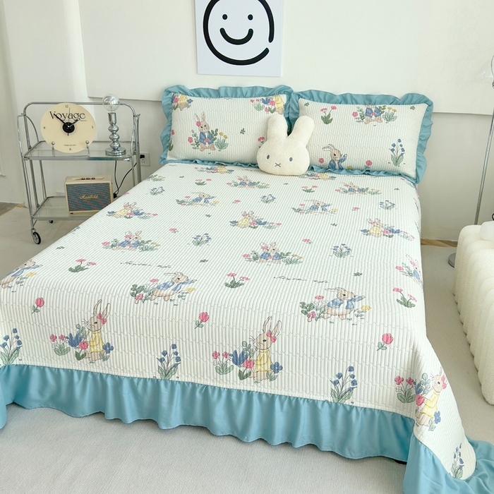 91家纺网 家纺一手货源 找家纺 赛琳 2026新款水洗棉花边床盖单件床盖四季通用夹棉床盖 床盖单件 彼得小兔