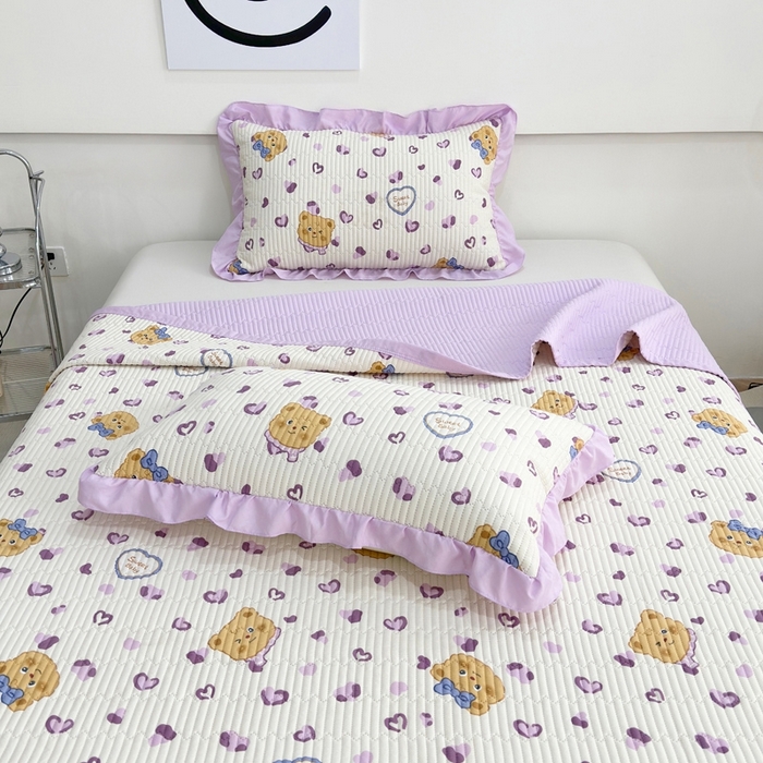 91家纺网 家纺一手货源 找家纺 赛琳 2026新款水洗棉花边床盖单件床盖四季通用夹棉床盖 床盖单件 爱心小熊