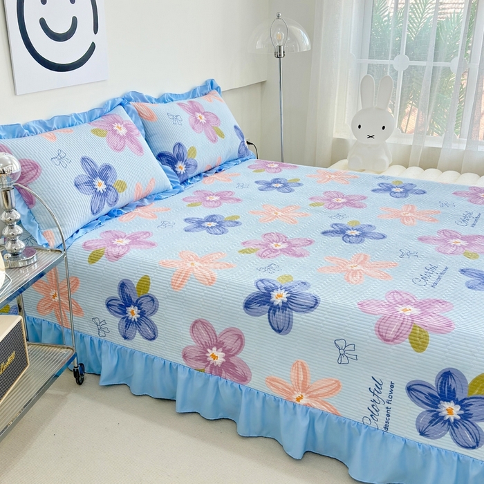 91家纺网 家纺一手货源 找家纺 赛琳 2026新款水洗棉花边床盖单件床盖四季通用夹棉床盖 床盖单件 秘境花园