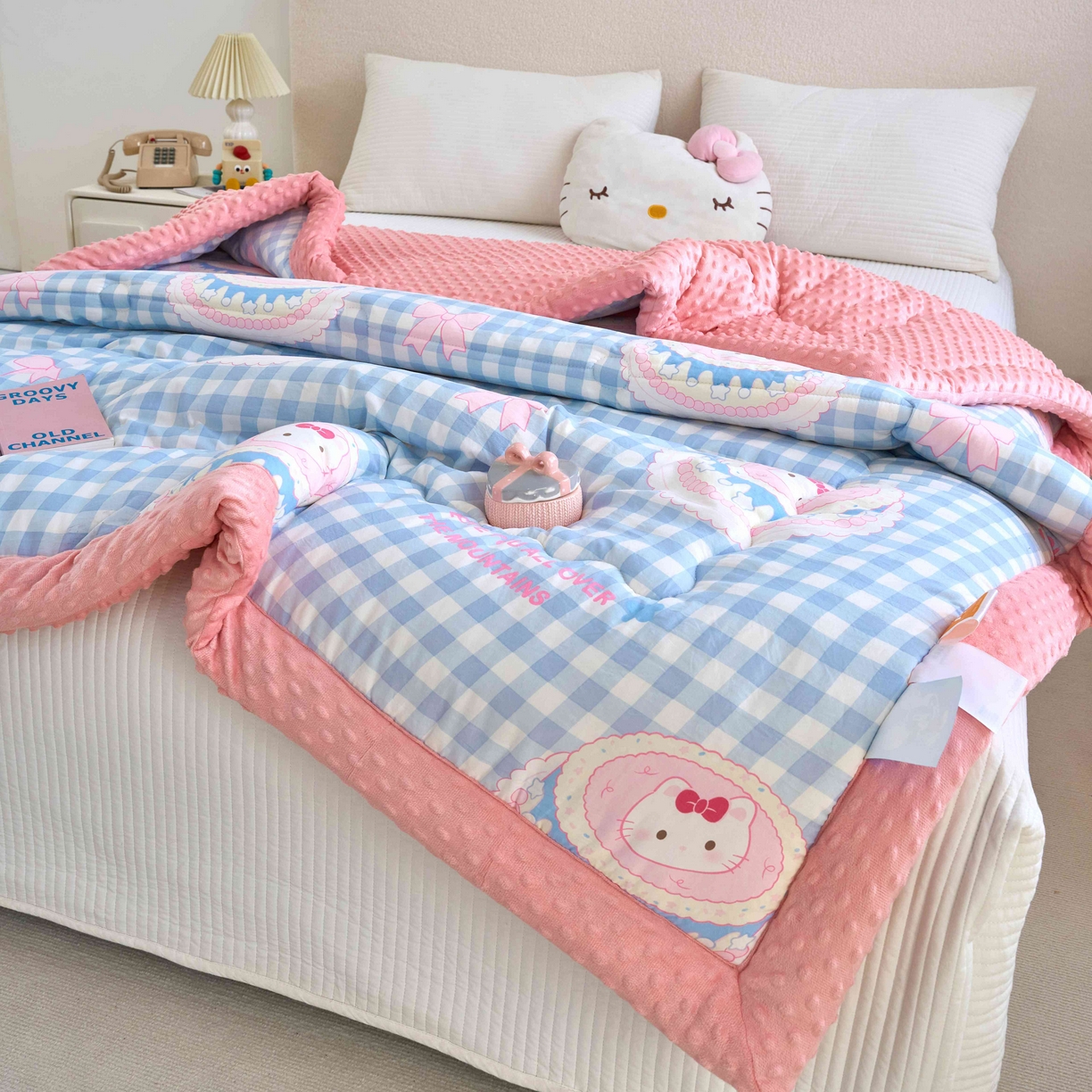 91家纺网 家纺一手货源 找家纺 赛琳 2026新款包边豆豆被单人学生宿舍春秋被豆豆冬被被子被芯 小猫KT