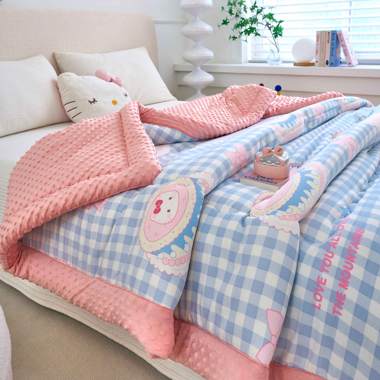 91家纺网 家纺一手货源 找家纺 赛琳 2026新款包边豆豆被单人学生宿舍春秋被豆豆冬被被子被芯 小猫KT