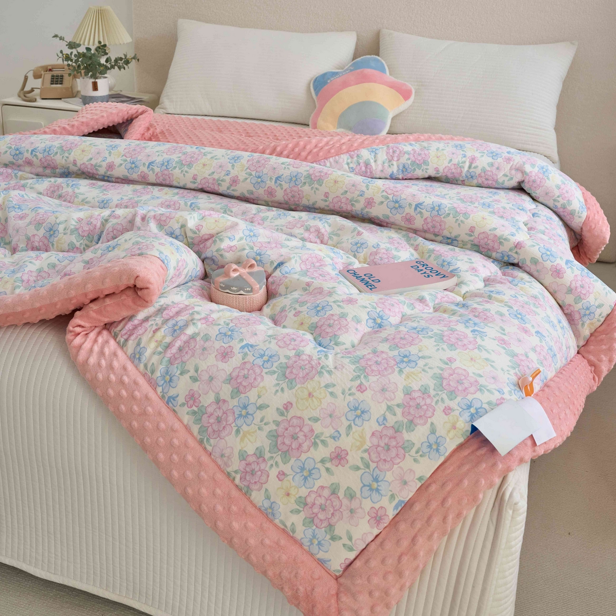 91家纺网 家纺一手货源 找家纺 赛琳 2026新款包边豆豆被单人学生宿舍春秋被豆豆冬被被子被芯 花漫枝