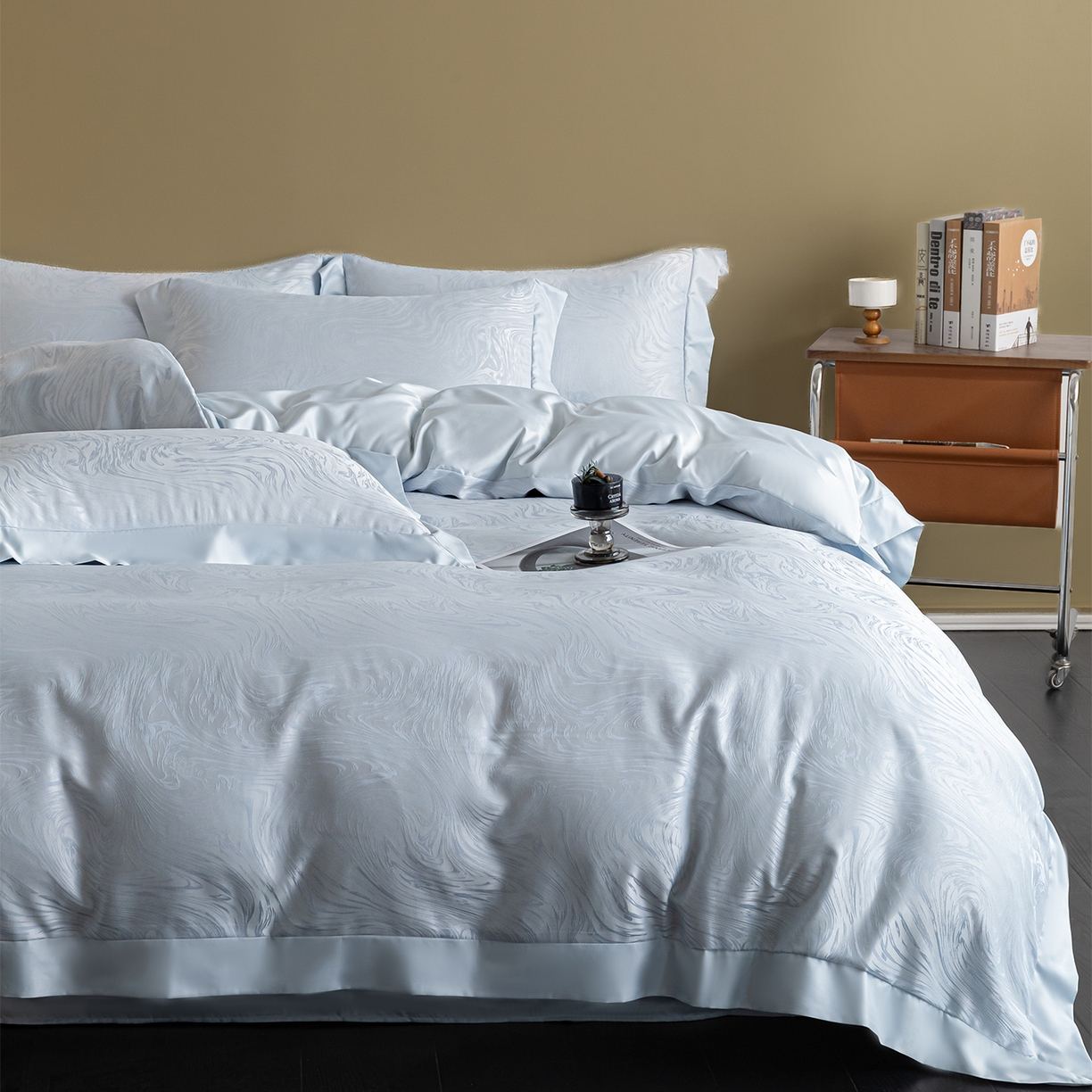 91家纺网 家纺一手货源 找家纺 悦织湾家纺 2026春夏新款亲肤冰丝提花四件套 星空（淡蓝）