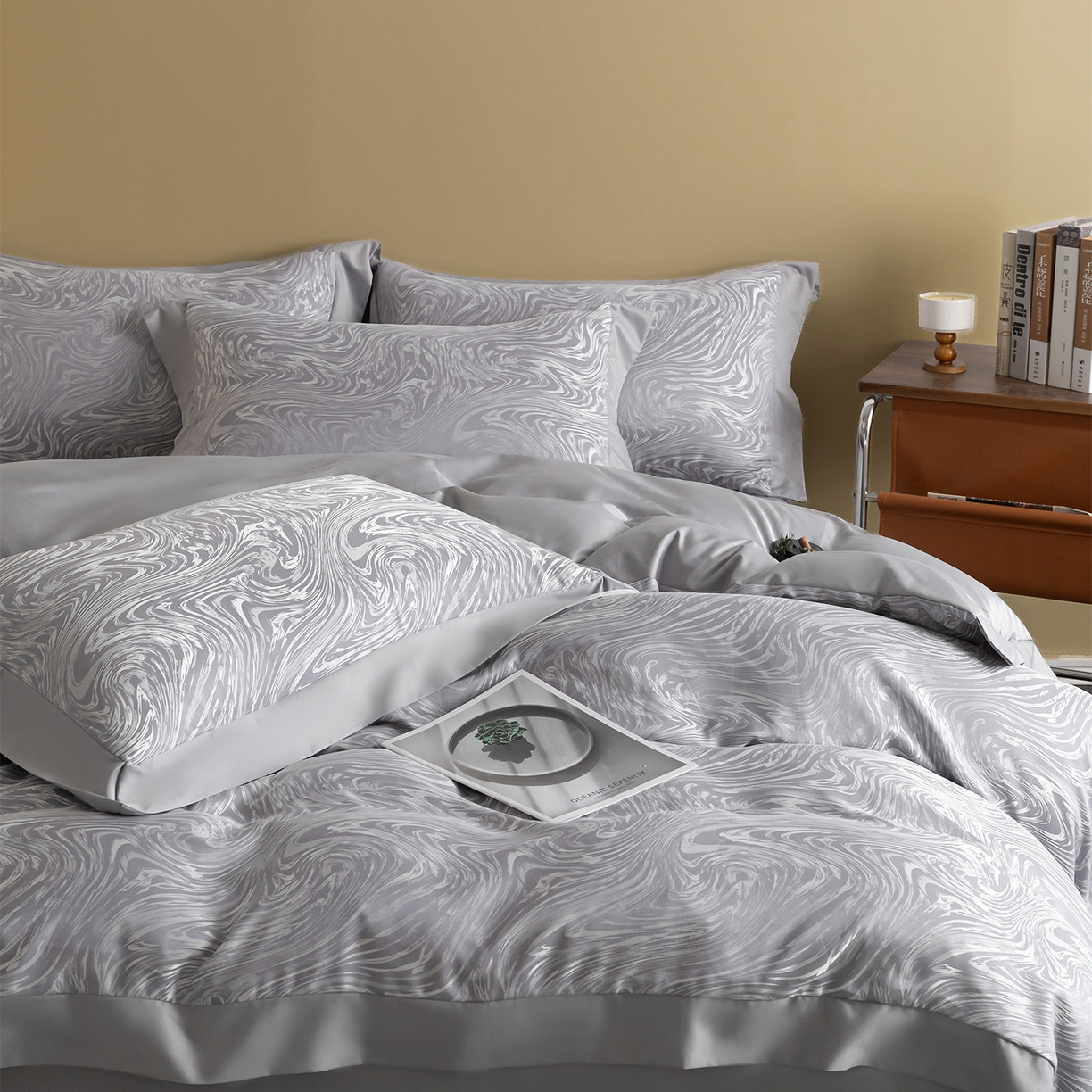 91家纺网 家纺一手货源 找家纺 悦织湾家纺 2026春夏新款亲肤冰丝提花四件套 星空（浅灰）