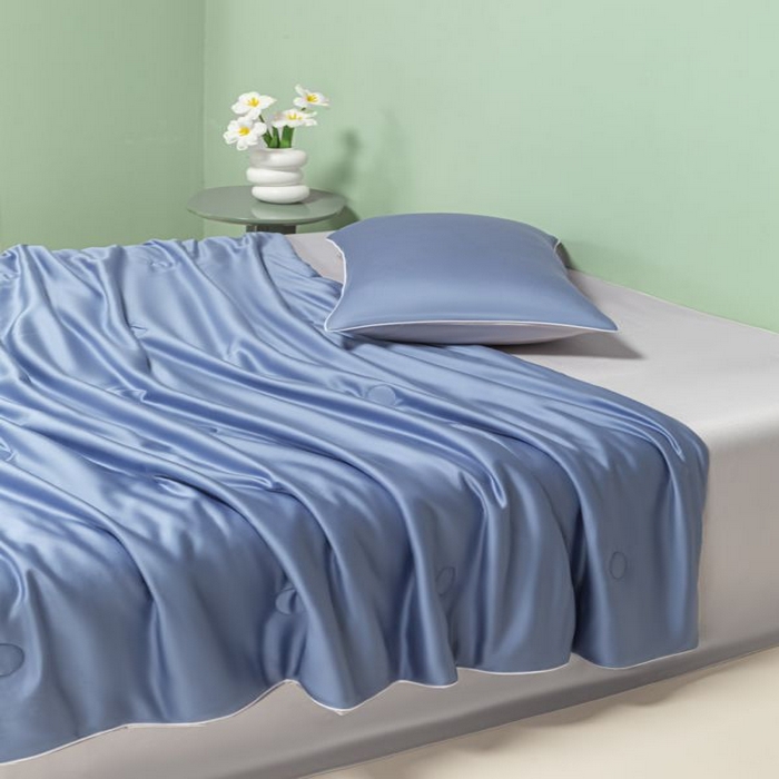 91家纺网 家纺一手货源 找家纺 悦织湾家纺 2026春夏新款麻绳款冰丝夏被夏凉被空调被 麻绳款夏被-星海蓝+青灰