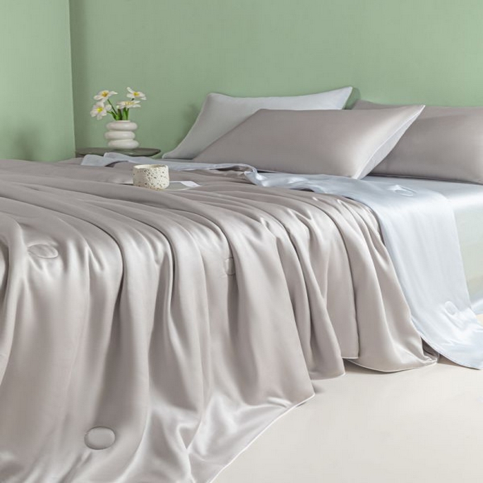 91家纺网 家纺一手货源 找家纺 悦织湾家纺 2026春夏新款麻绳款冰丝夏被夏凉被四件套 麻绳款夏被-青灰+碧湖兰