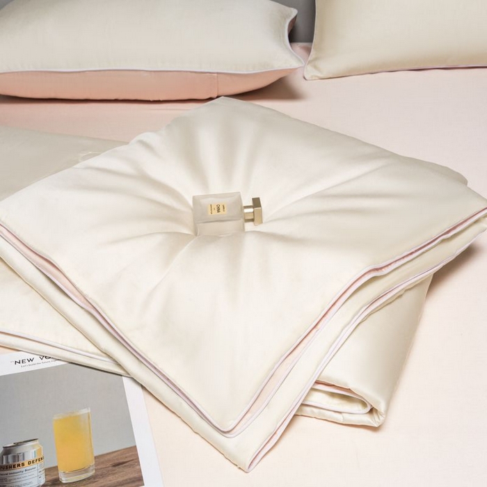 91家纺网 家纺一手货源 找家纺 悦织湾家纺 2026春夏新款麻绳款冰丝夏被夏凉被四件套 麻绳款夏被-奶昔白+粉