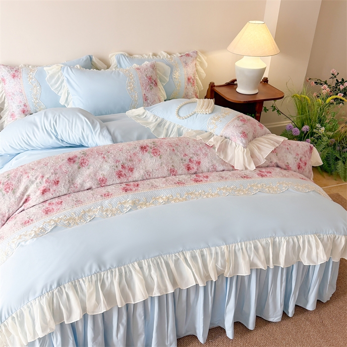 91家纺网 家纺一手货源 找家纺 富盛家纺 2026新款水洗亲肤棉蕾丝刺绣四件套-爱丽丝 爱丽丝—蓝