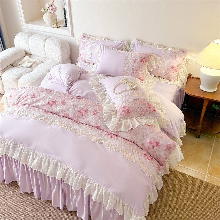 91家纺网 家纺一手货源 找家纺 富盛家纺 2026新款水洗亲肤棉蕾丝刺绣四件套-爱丽丝 爱丽丝—紫