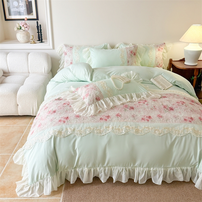 91家纺网 家纺一手货源 找家纺 富盛家纺 2026新款水洗亲肤棉蕾丝刺绣四件套-爱丽丝 爱丽丝—绿