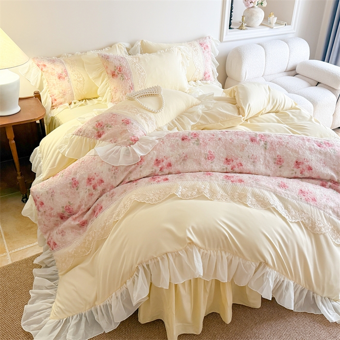 91家纺网 家纺一手货源 找家纺 富盛家纺 2026新款水洗亲肤棉蕾丝刺绣四件套-爱丽丝 爱丽丝—黄