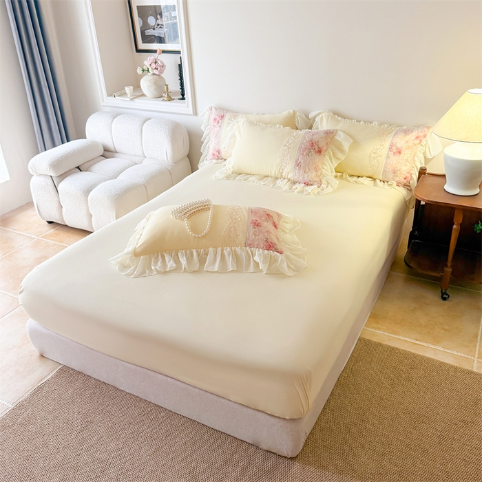 91家纺网 家纺一手货源 找家纺 富盛家纺 2026新款水洗亲肤棉蕾丝刺绣四件套-爱丽丝 爱丽丝—黄