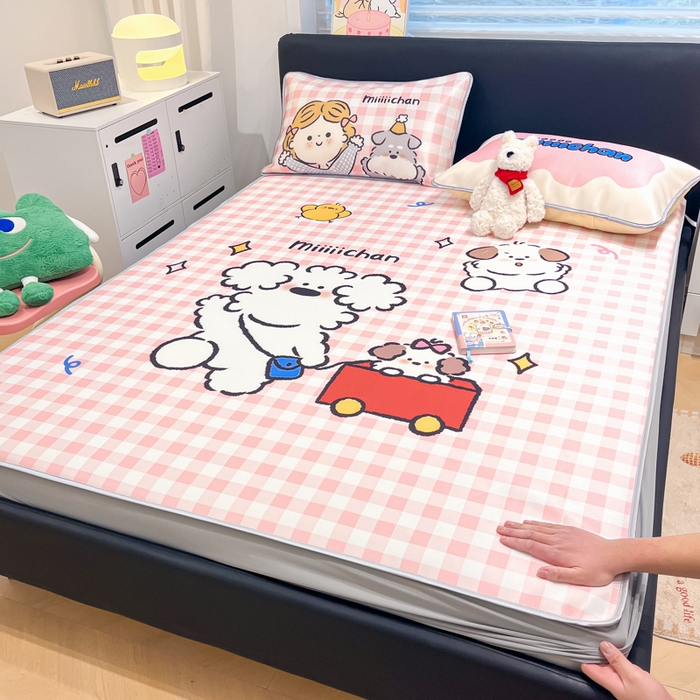 91家纺网 家纺一手货源 找家纺 暮思家居 2026新款正版授权miiiiichan大版数码印花可机洗1200D冰丝席子凉席 狗狗乐园