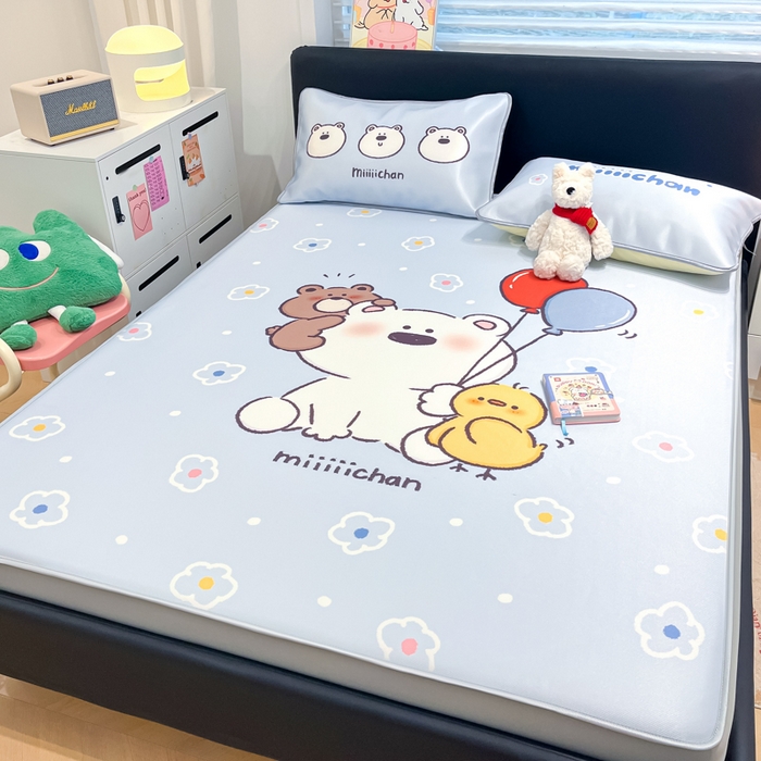 91家纺网 家纺一手货源 找家纺 暮思家居 2026新款正版授权miiiiichan大版数码印花可机洗1200D冰丝席子凉席 熊仔派对