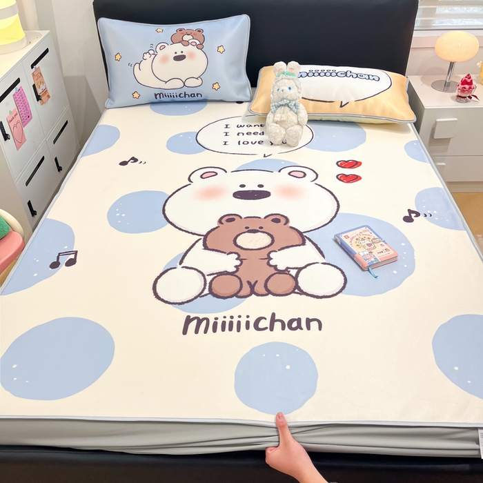 91家纺网 家纺一手货源 找家纺 暮思家居 2026新款正版授权miiiiichan大版数码印花可机洗1200D冰丝席子凉席 波点熊