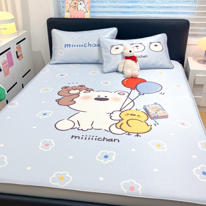 91家纺网 家纺一手货源 找家纺 暮思家居 2026新款正版授权miiiiichan大版数码印花可机洗1200D冰丝席子凉席 熊仔派对