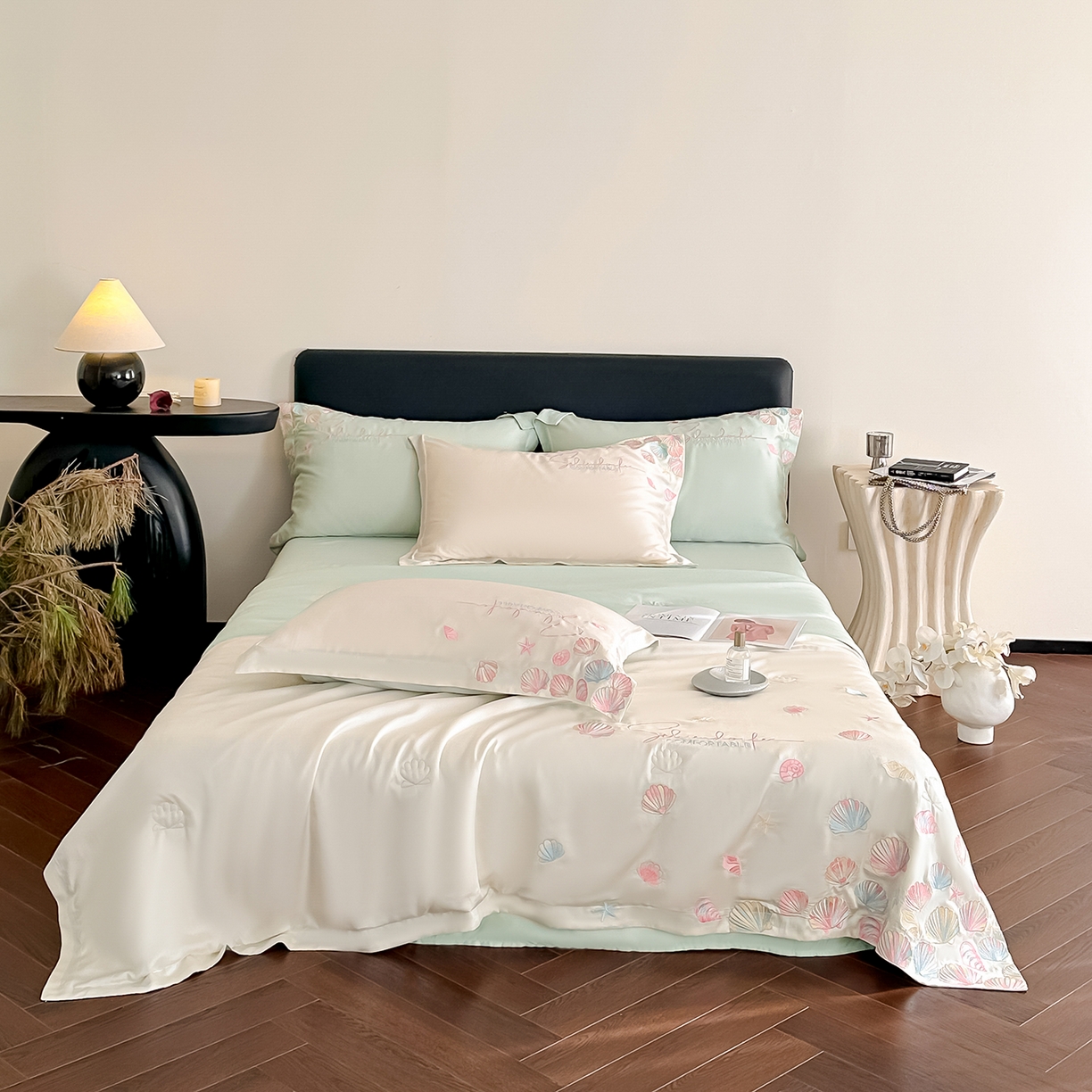 91家纺网 家纺一手货源 找家纺 置顶家纺 2026新款水洗天丝夏被四件套-海洋之星 海洋之星-白+繁星蓝