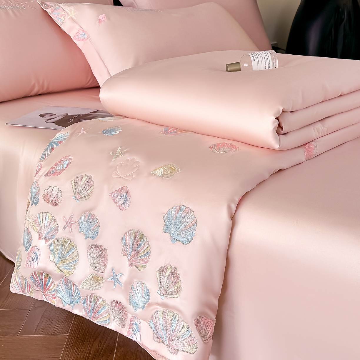 91家纺网 家纺一手货源 找家纺 置顶家纺 2026新款水洗天丝夏被四件套-海洋之星 海洋之星-粉