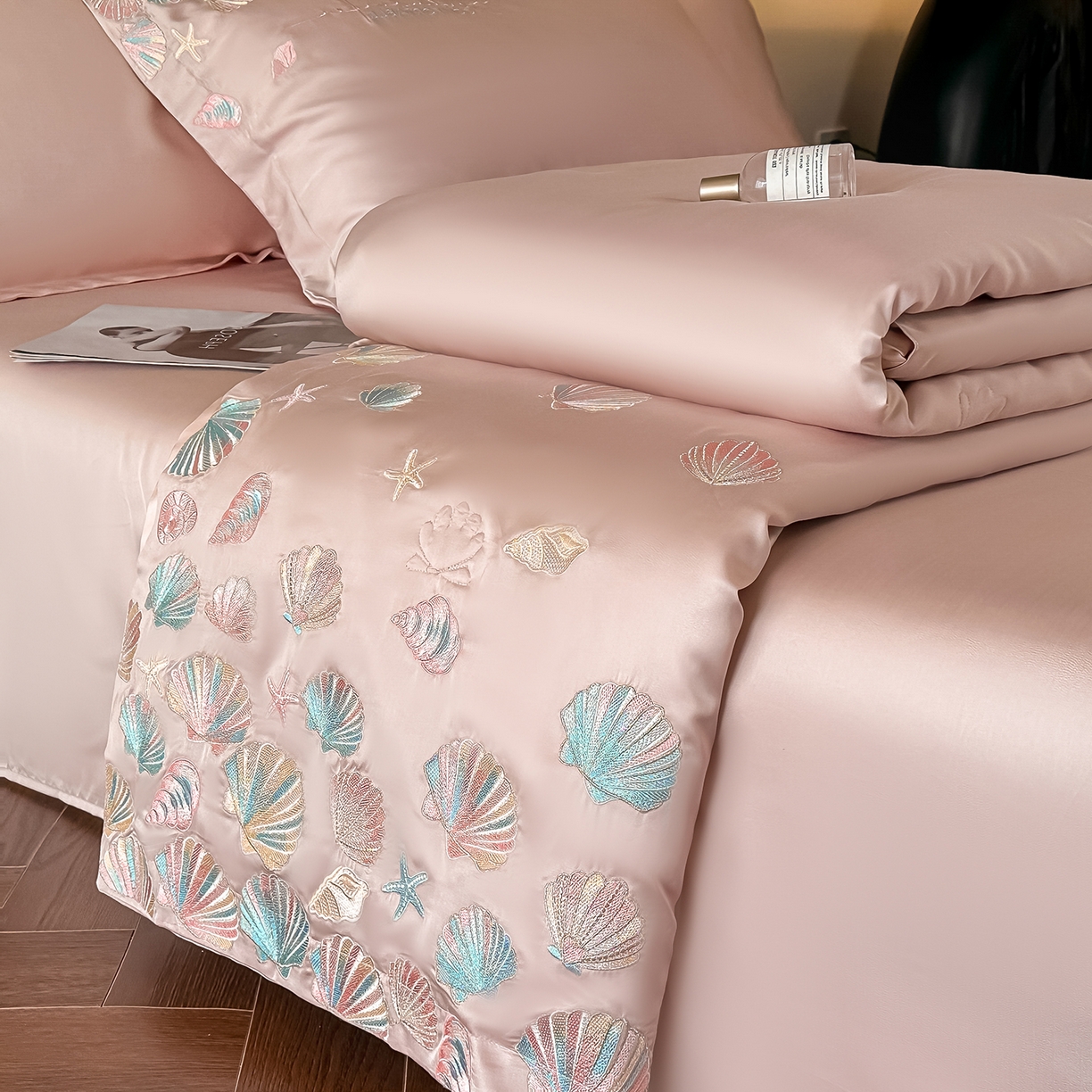 91家纺网 家纺一手货源 找家纺 置顶家纺 2026新款水洗天丝夏被四件套-海洋之星 海洋之星-浅豆紫