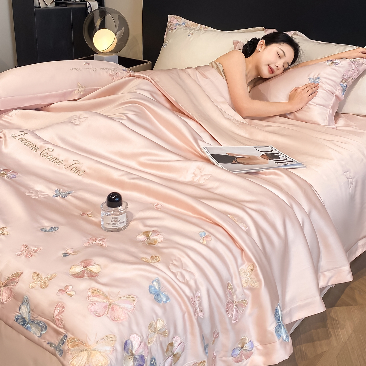 91家纺网 家纺一手货源 找家纺 （总）置顶家纺 2026新款水洗天丝夏被四件套-花不尽