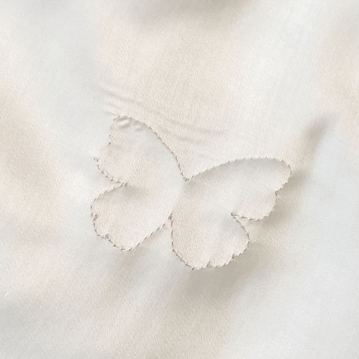 91家纺网 家纺一手货源 找家纺 置顶家纺 2026新款水洗天丝夏被四件套-花不尽 花不尽-白+香芋紫