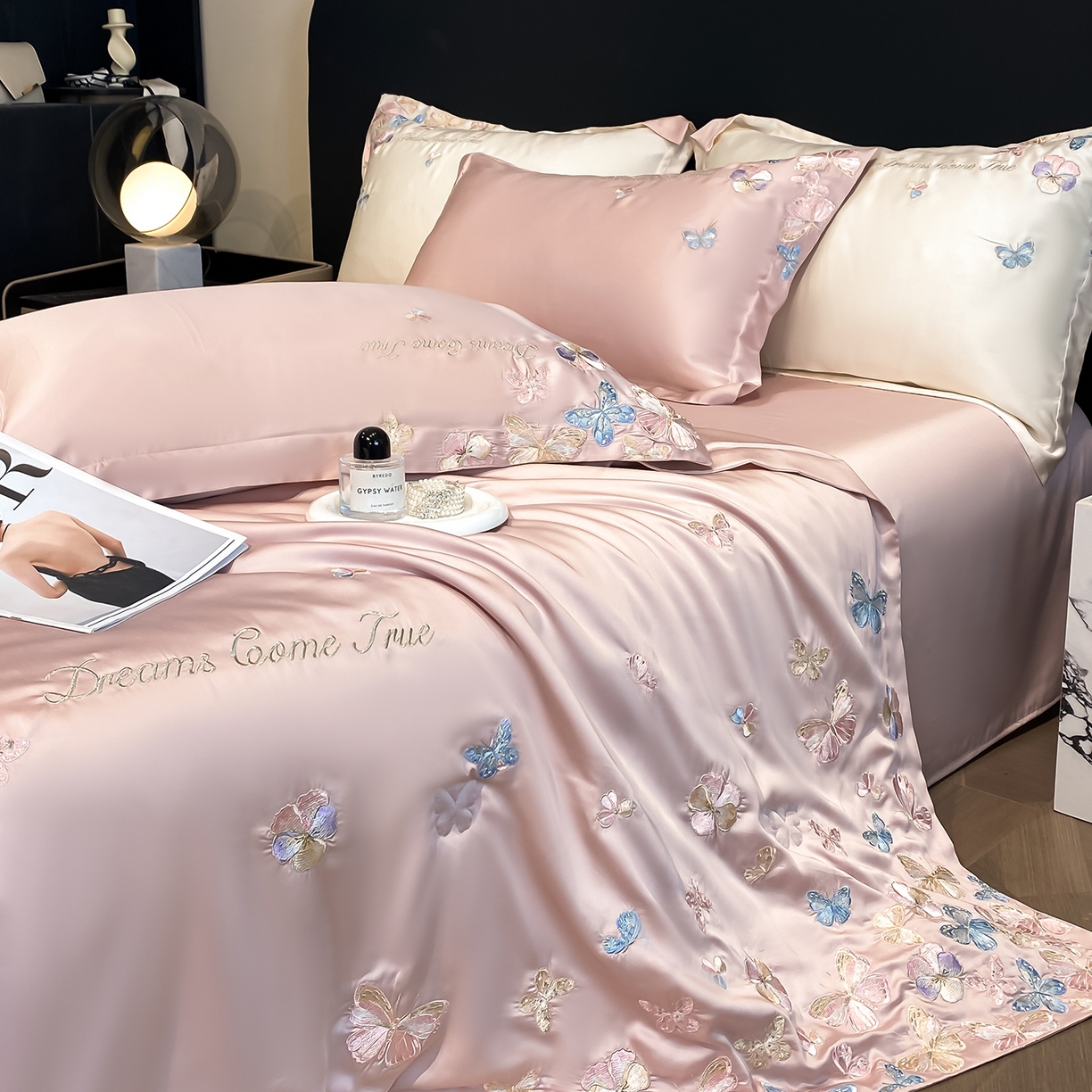 91家纺网 家纺一手货源 找家纺 置顶家纺 2026新款水洗天丝夏被四件套-花不尽 花不尽-豆紫