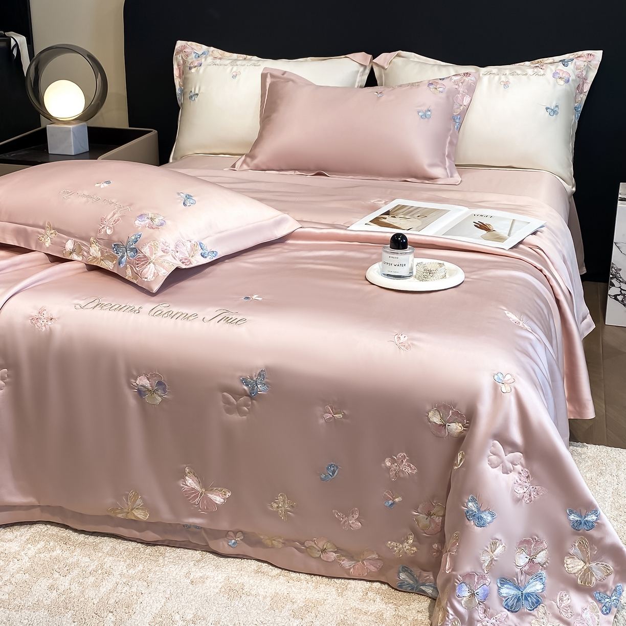 91家纺网 家纺一手货源 找家纺 置顶家纺 2026新款水洗天丝夏被四件套-花不尽 花不尽-豆紫