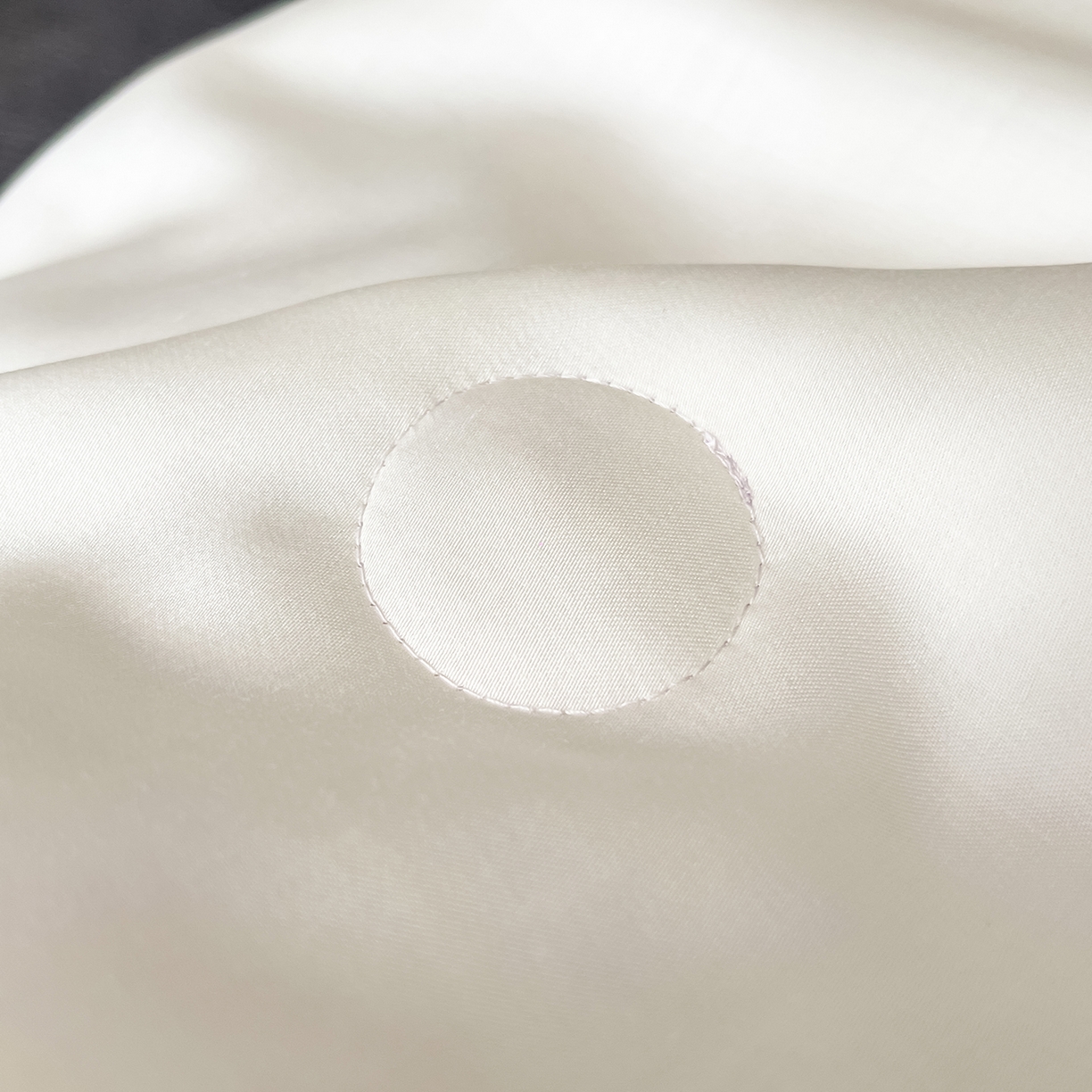 91家纺网 家纺一手货源 找家纺 置顶家纺 2026新款水洗天丝夏被四件套-花汐子 花汐子-白+香芋紫