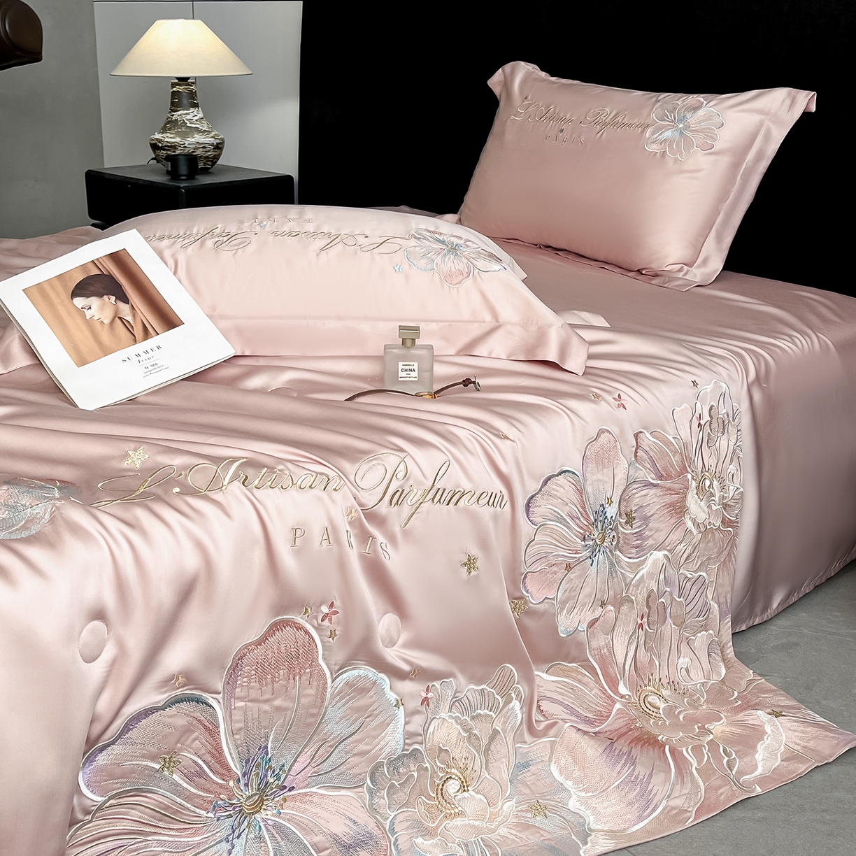 91家纺网 家纺一手货源 找家纺 置顶家纺 2026新款水洗天丝夏被四件套-花汐子 花汐子-浅豆沙