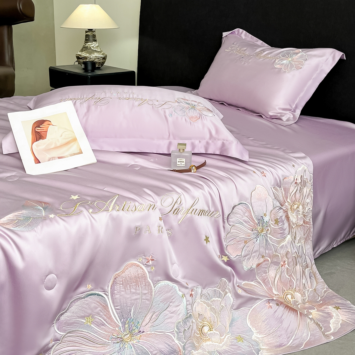 91家纺网 家纺一手货源 找家纺 置顶家纺 2026新款水洗天丝夏被四件套-花汐子 花汐子-香芋紫