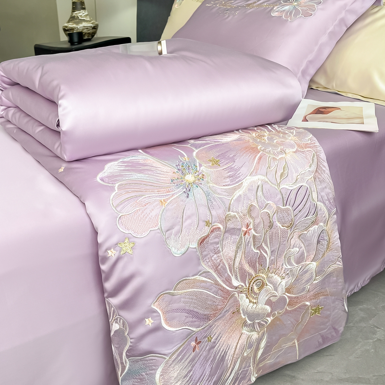 91家纺网 家纺一手货源 找家纺 置顶家纺 2026新款水洗天丝夏被四件套-花汐子 花汐子-香芋紫