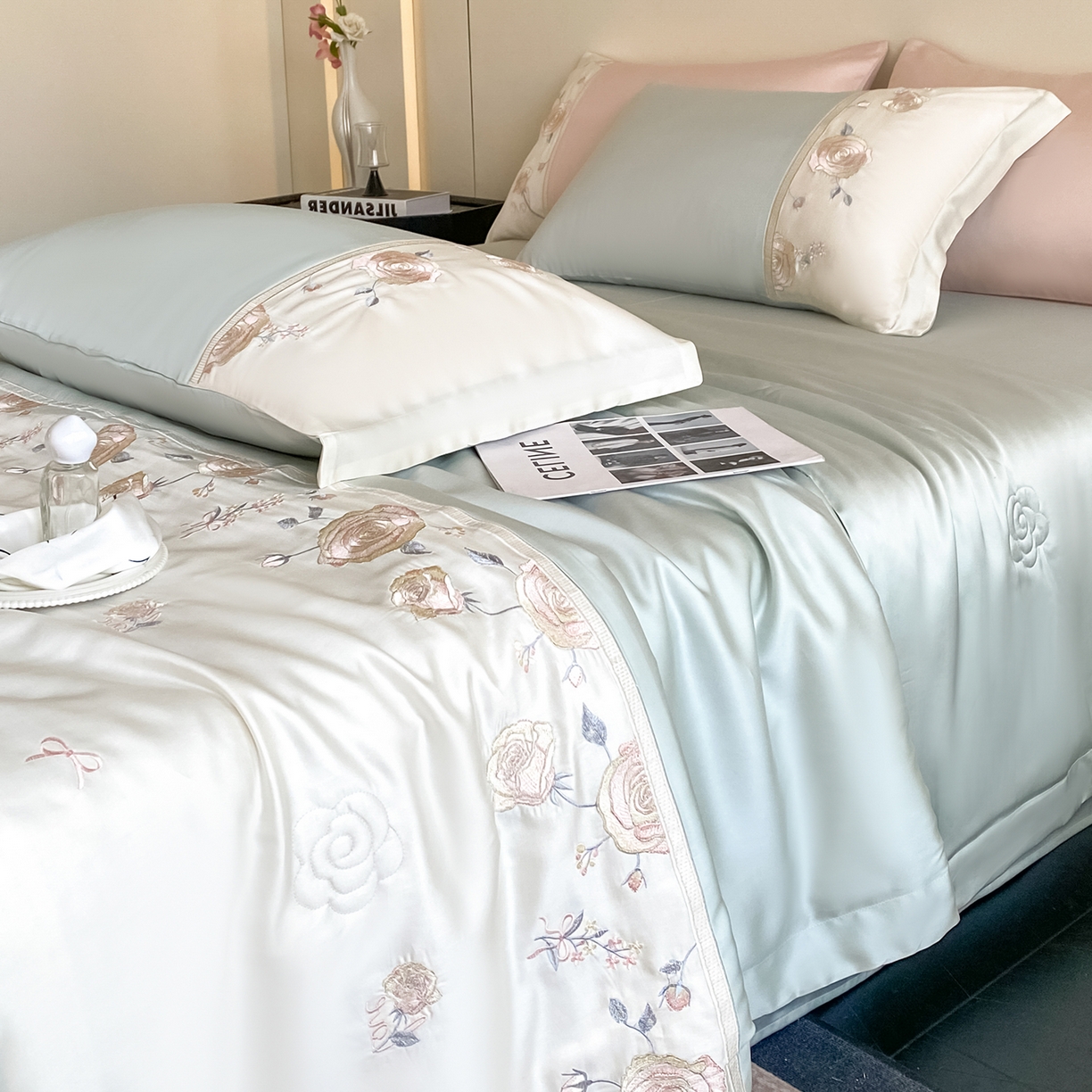 91家纺网 家纺一手货源 找家纺 置顶家纺 2026新款水洗天丝夏被四件套-夏日甜甜 夏日甜甜-浅蓝