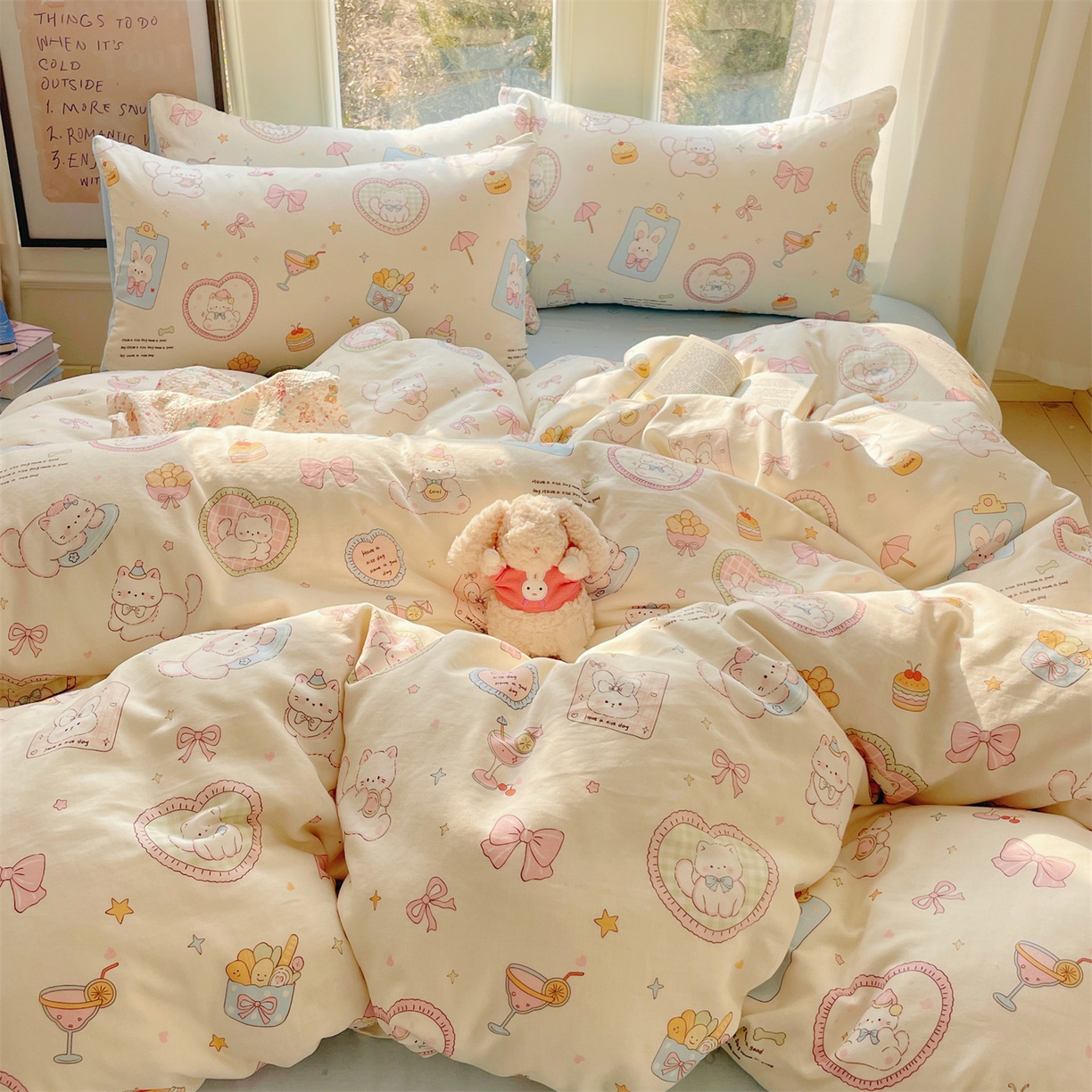 91家纺网 家纺一手货源 找家纺 盛秋家纺 2026新款卡通款A类水洗棉印花四件套 爱心猫咪+花朵蓝