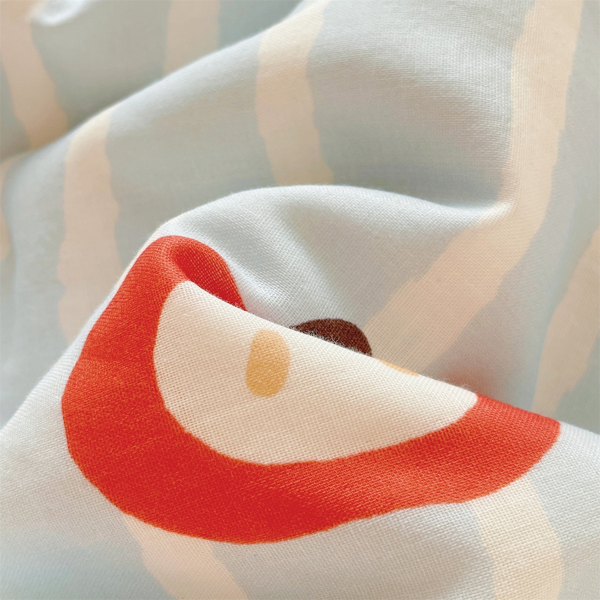 91家纺网 家纺一手货源 找家纺 盛秋家纺 2026新款卡通款A类水洗棉印花单被套被套单件 软萌汪汪蓝+花朵粉