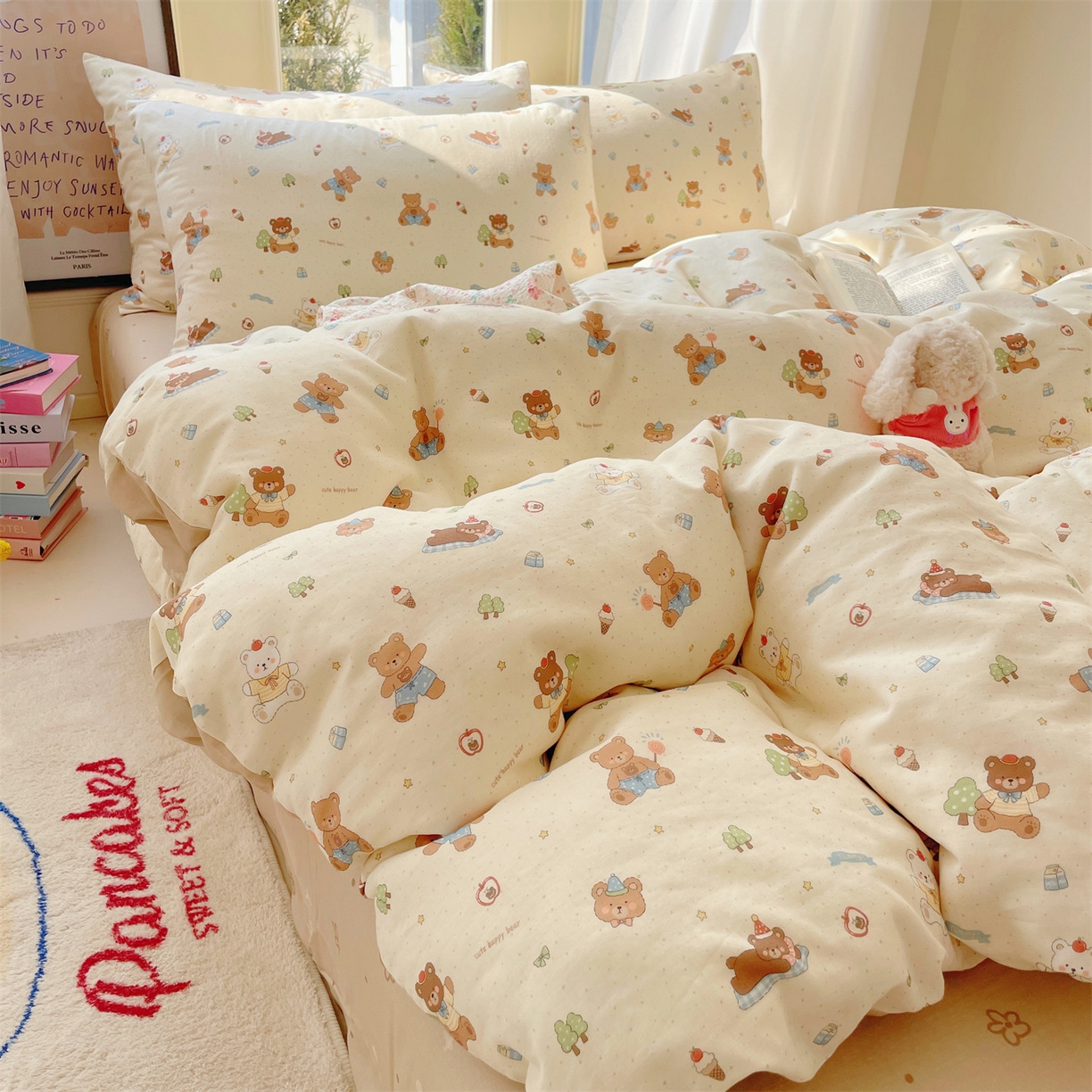 91家纺网 家纺一手货源 找家纺 盛秋家纺 2026新款卡通款A类水洗棉印花单被套被套单件 熊熊乐园+花朵咖