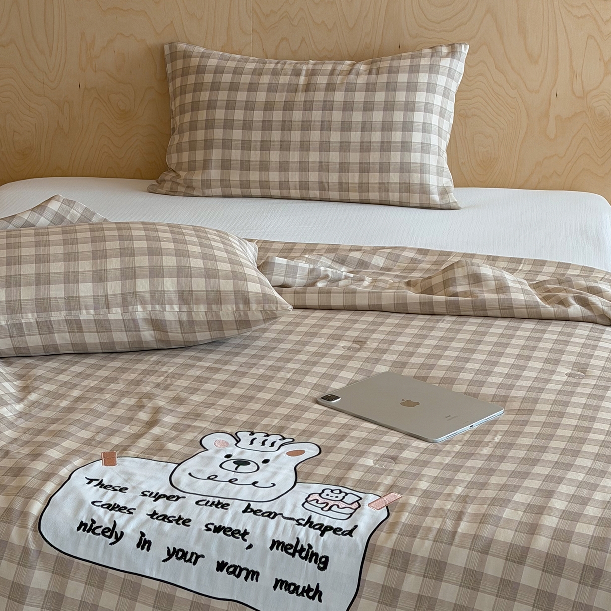 91家纺网 家纺一手货源 找家纺 一加一 2026新款全棉纯棉双层纱贴布绣大豆夏被夏凉被空调被-格格乐园 小熊日记