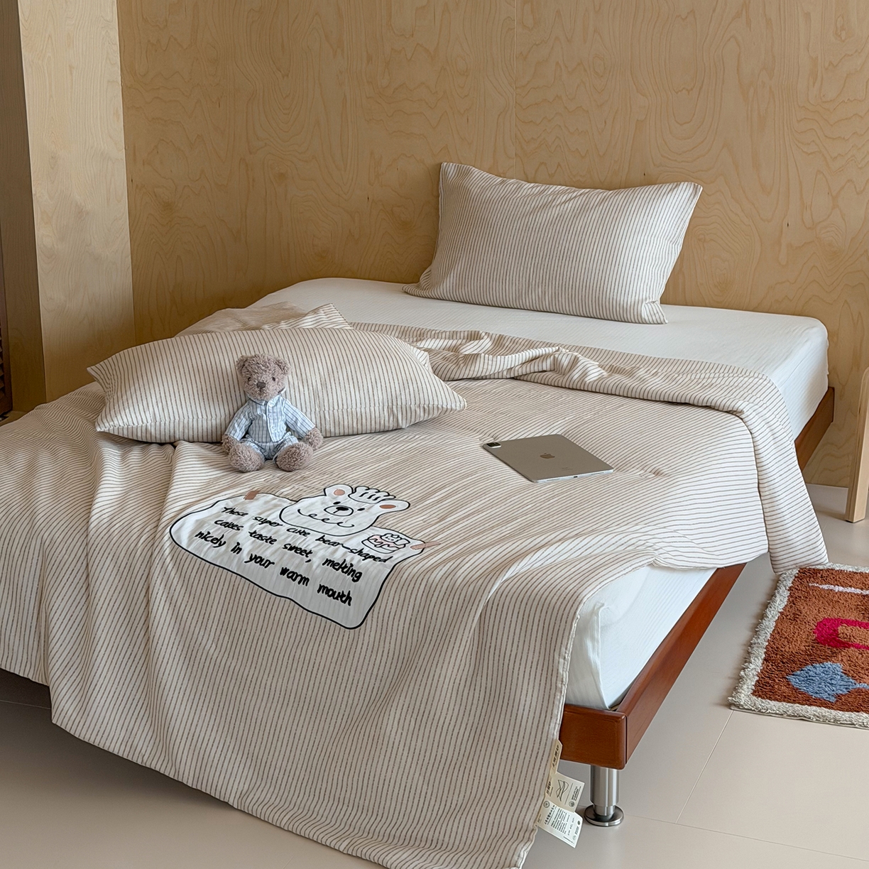 91家纺网 家纺一手货源 找家纺 一加一 2026新款全棉纯棉双层纱贴布绣大豆夏被夏凉被空调被-格格乐园 米白小熊