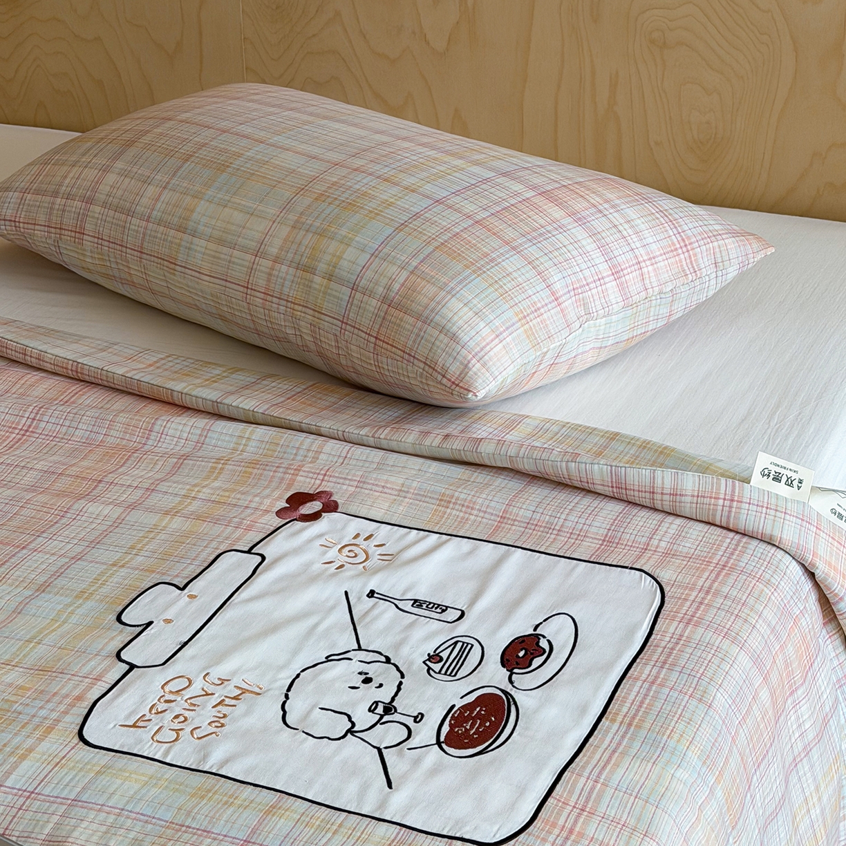 91家纺网 家纺一手货源 找家纺 一加一 2026新款全棉纯棉双层纱贴布绣大豆夏被夏凉被空调被-格格乐园 粉彩早餐熊