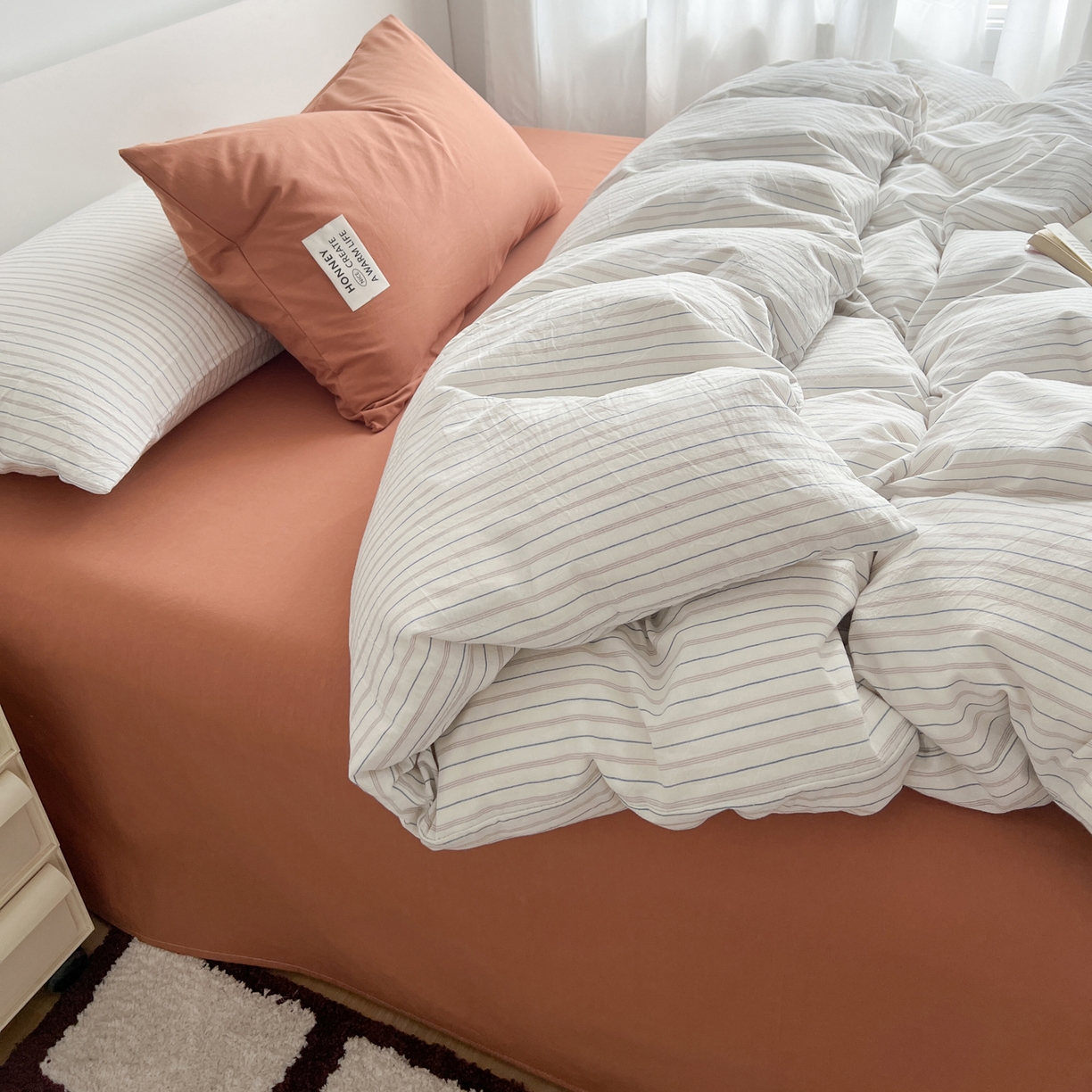 91家纺网 家纺一手货源 找家纺 早晨家纺 2026新款INS博主风A类全棉纯棉色织水洗棉格子四件套 心悦-白蓝条纹