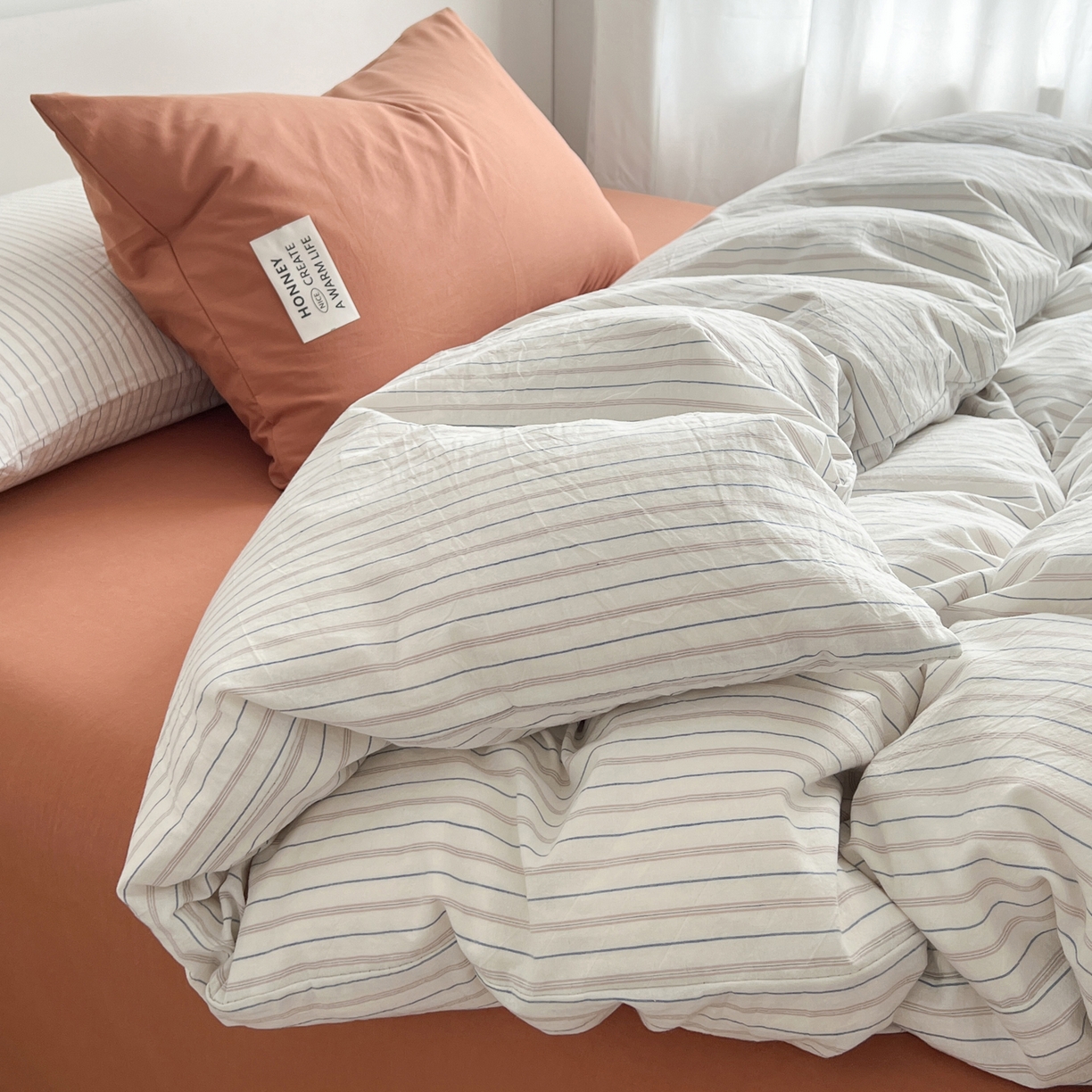 91家纺网 家纺一手货源 找家纺 早晨家纺 2026新款INS博主风A类全棉纯棉色织水洗棉格子四件套 心悦-白蓝条纹