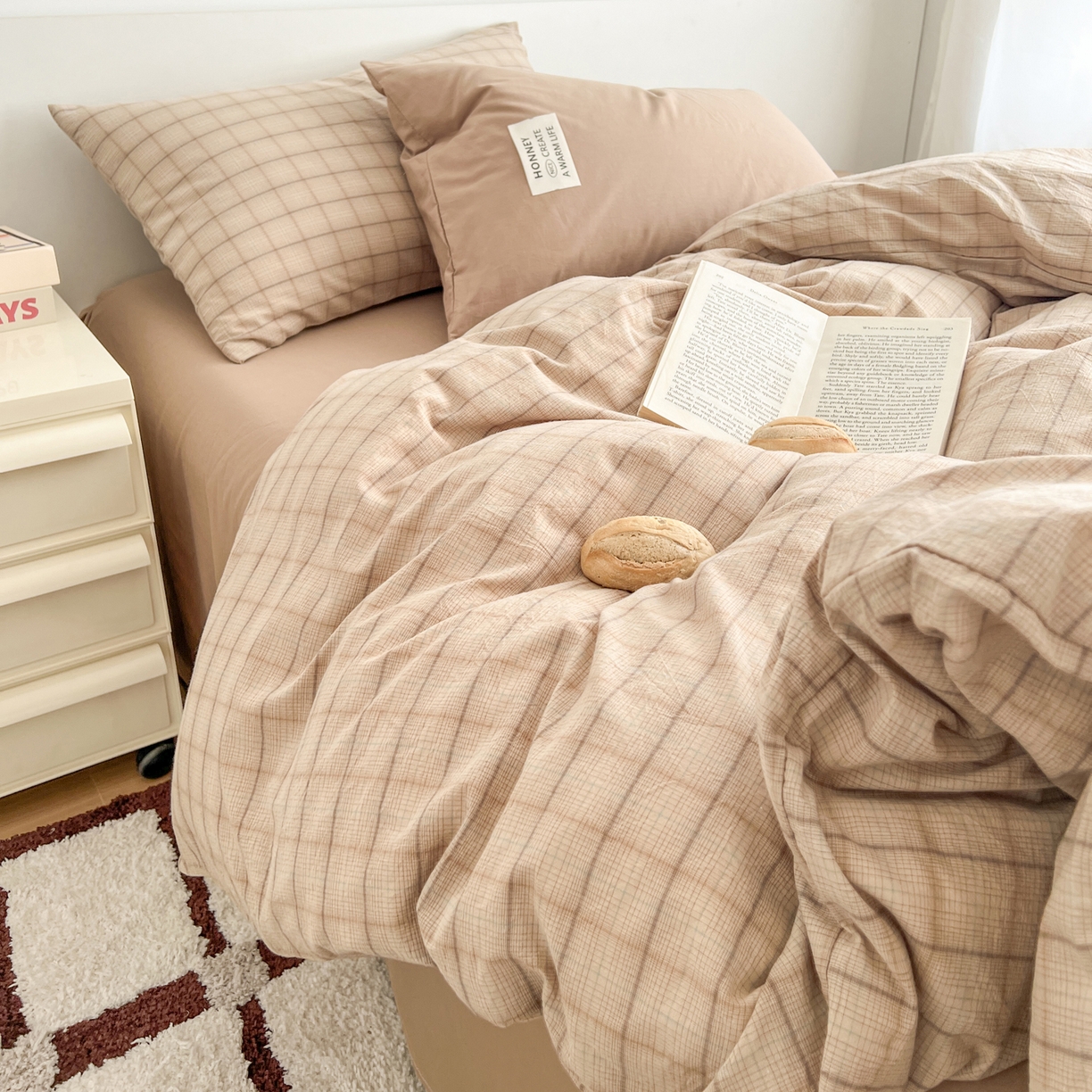 91家纺网 家纺一手货源 找家纺 早晨家纺 2026新款INS博主风A类全棉纯棉色织水洗棉格子四件套 追觅-咖格