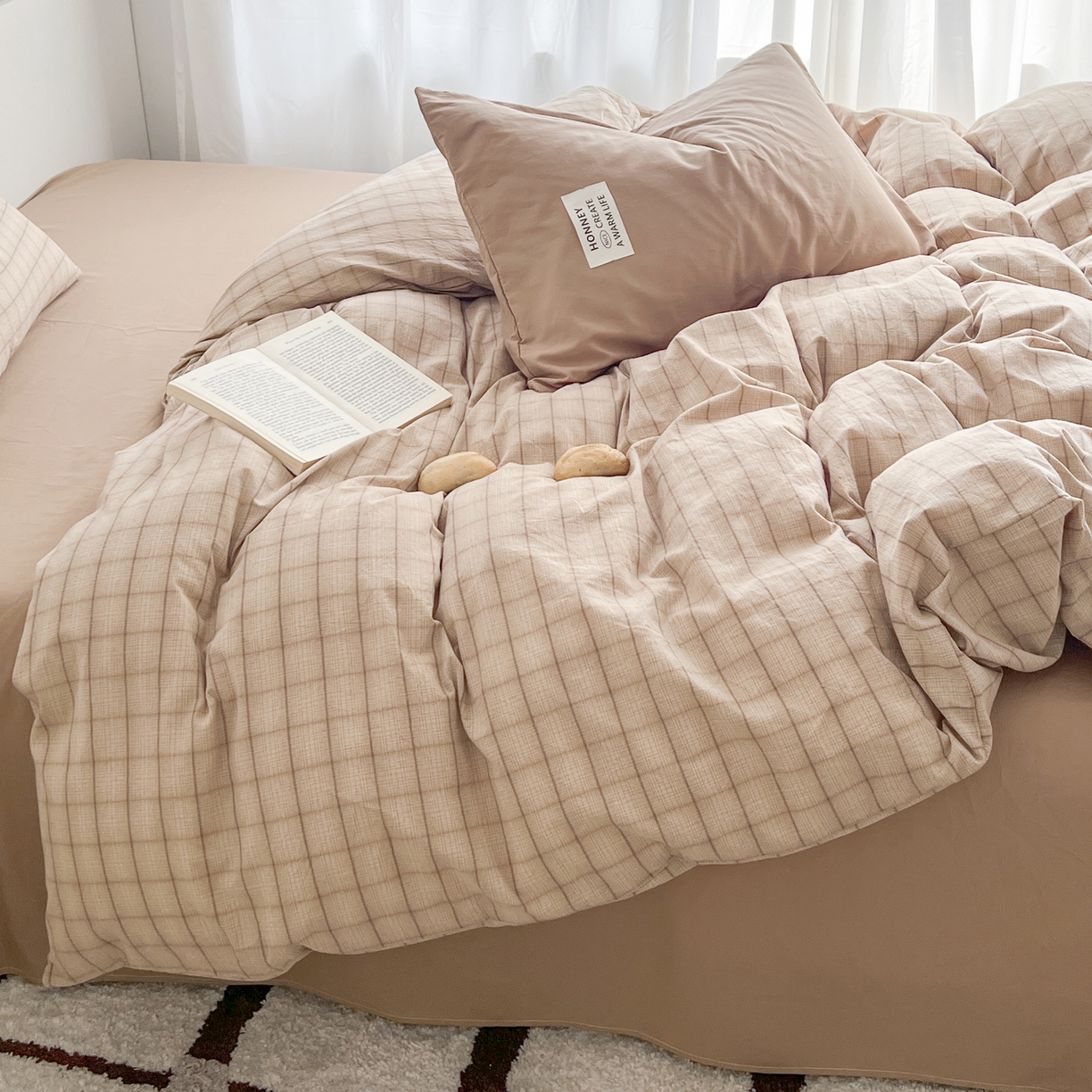 91家纺网 家纺一手货源 找家纺 早晨家纺 2026新款INS博主风A类全棉纯棉色织水洗棉格子四件套 追觅-咖格