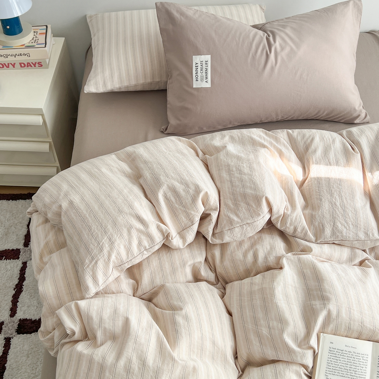 91家纺网 家纺一手货源 找家纺 早晨家纺 2026新款INS博主风A类全棉纯棉色织水洗棉格子四件套 印章-条纹