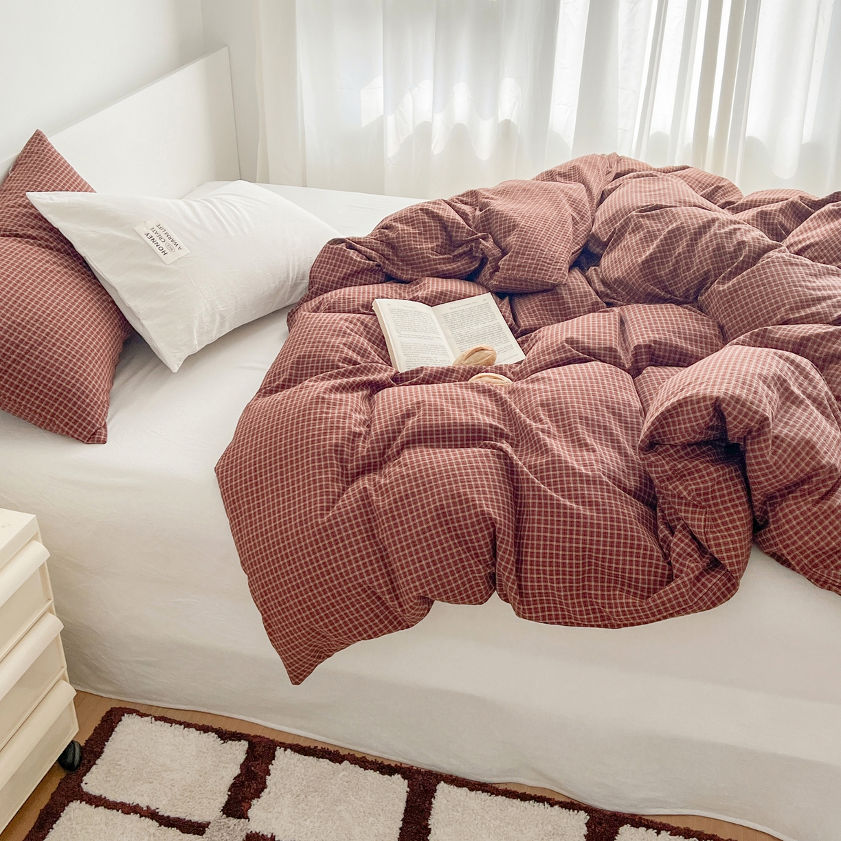 91家纺网 家纺一手货源 找家纺 早晨家纺 2026新款INS博主风A类全棉纯棉色织水洗棉格子四件套 向往-红格