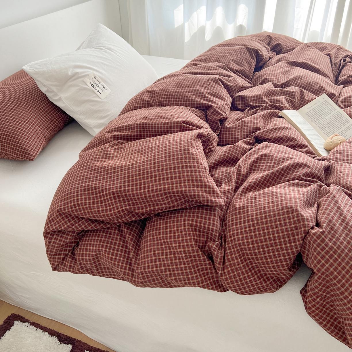 91家纺网 家纺一手货源 找家纺 早晨家纺 2026新款INS博主风A类全棉纯棉色织水洗棉格子四件套 向往-红格