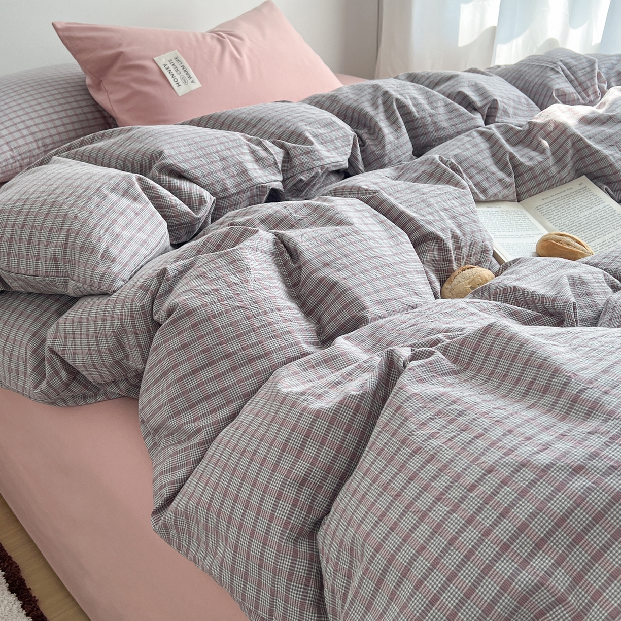 91家纺网 家纺一手货源 找家纺 早晨家纺 2026新款INS博主风A类全棉纯棉色织水洗棉格子四件套 初夏-灰格