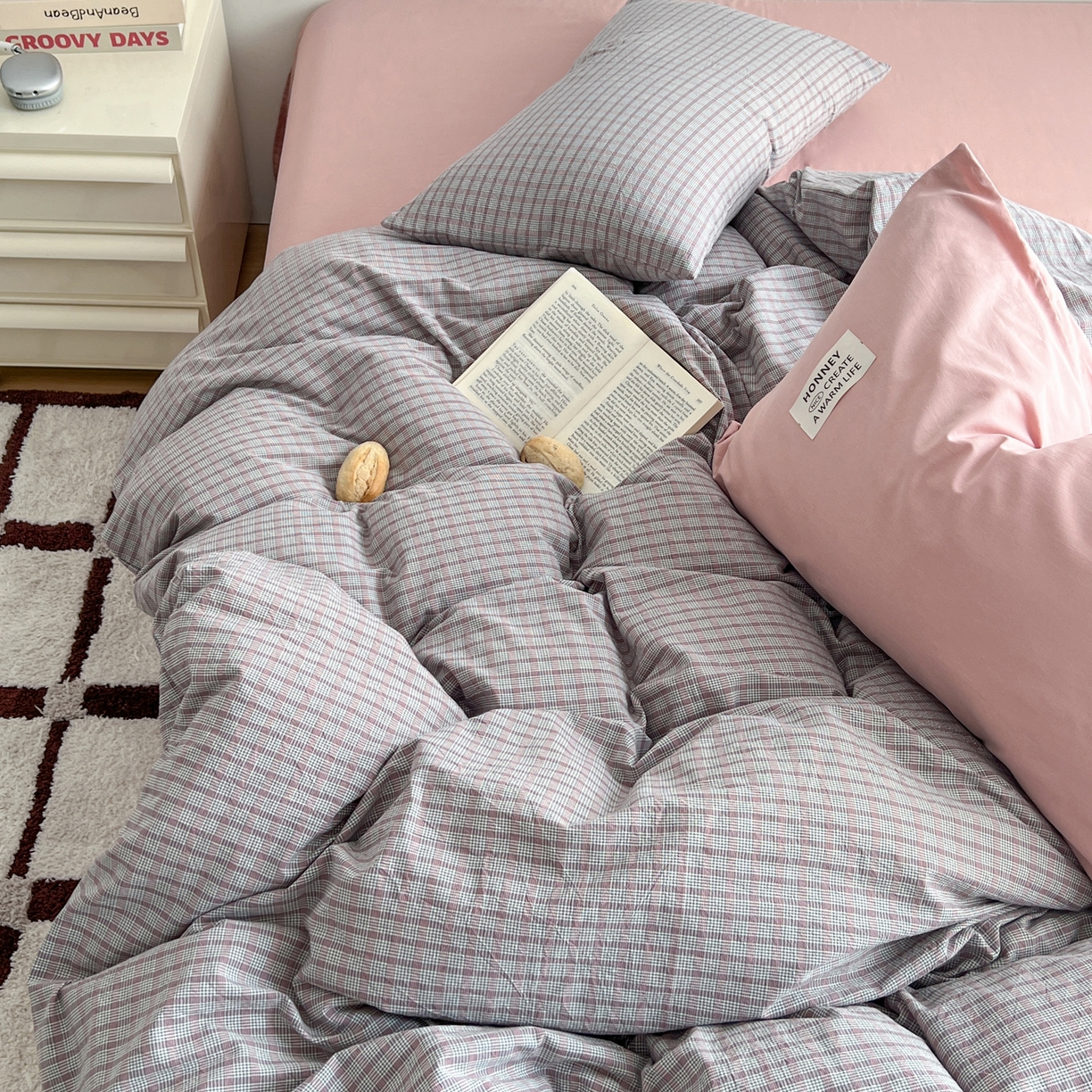 91家纺网 家纺一手货源 找家纺 早晨家纺 2026新款INS博主风A类全棉纯棉色织水洗棉格子四件套 初夏-灰格