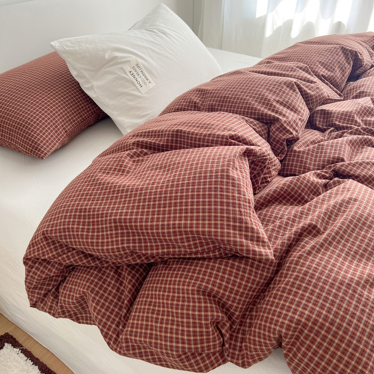 91家纺网 家纺一手货源 找家纺 早晨家纺 2026新款INS博主风A类全棉纯棉色织水洗棉格子四件套 向往-红格