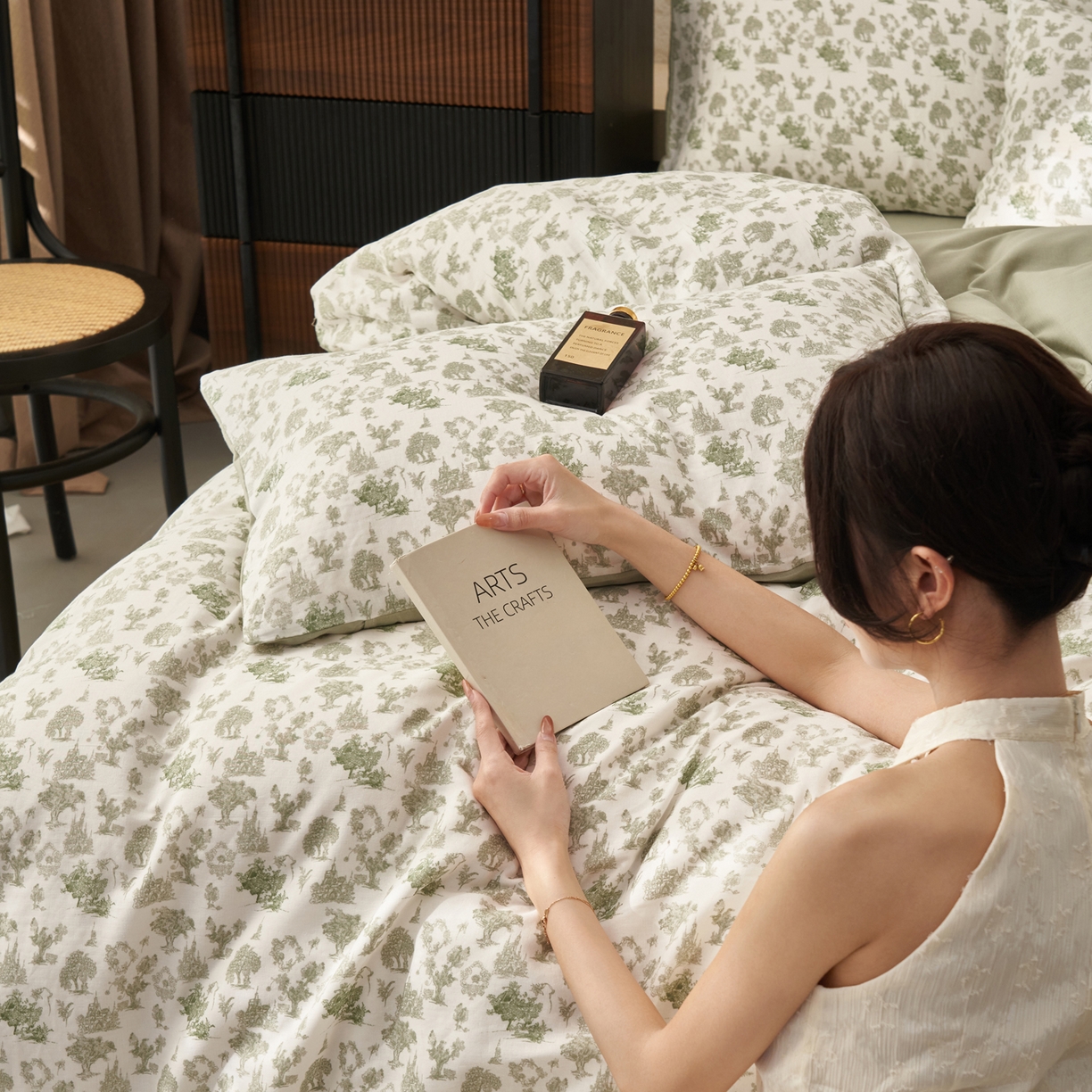 91家纺网 家纺一手货源 找家纺 早晨家纺 2026新款全棉双层纱四件套水洗棉法式复古纯棉床上用品 清野序